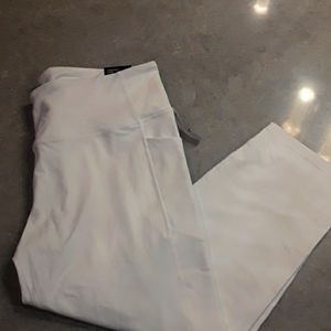 Victoria Secret NWT Sport Legging